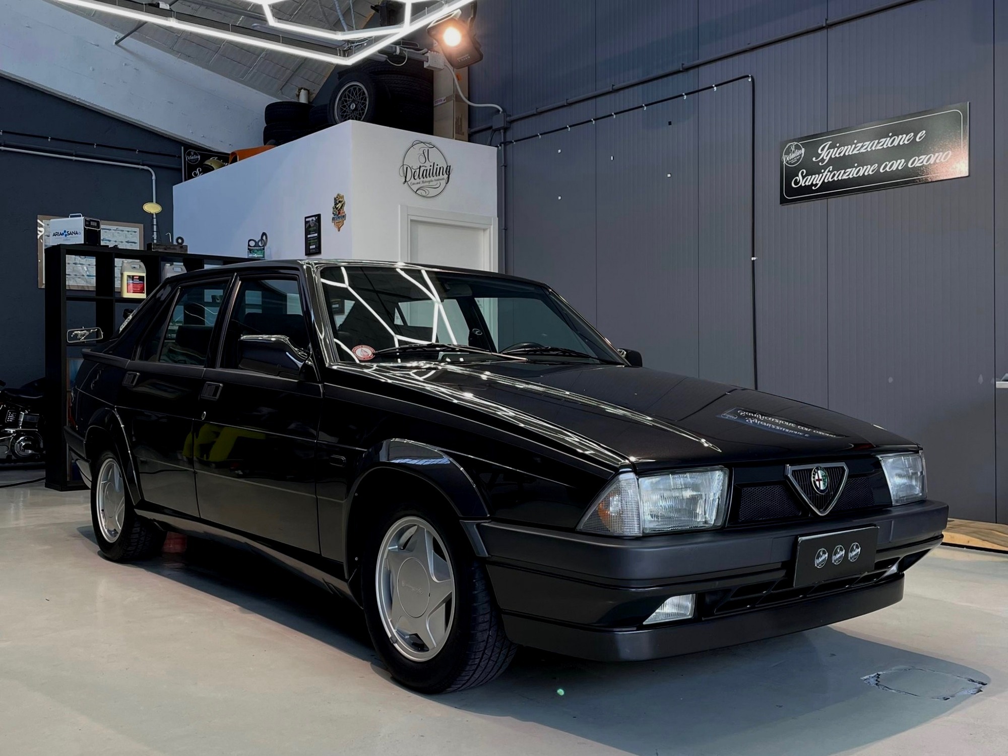 ALFA 75 INDY